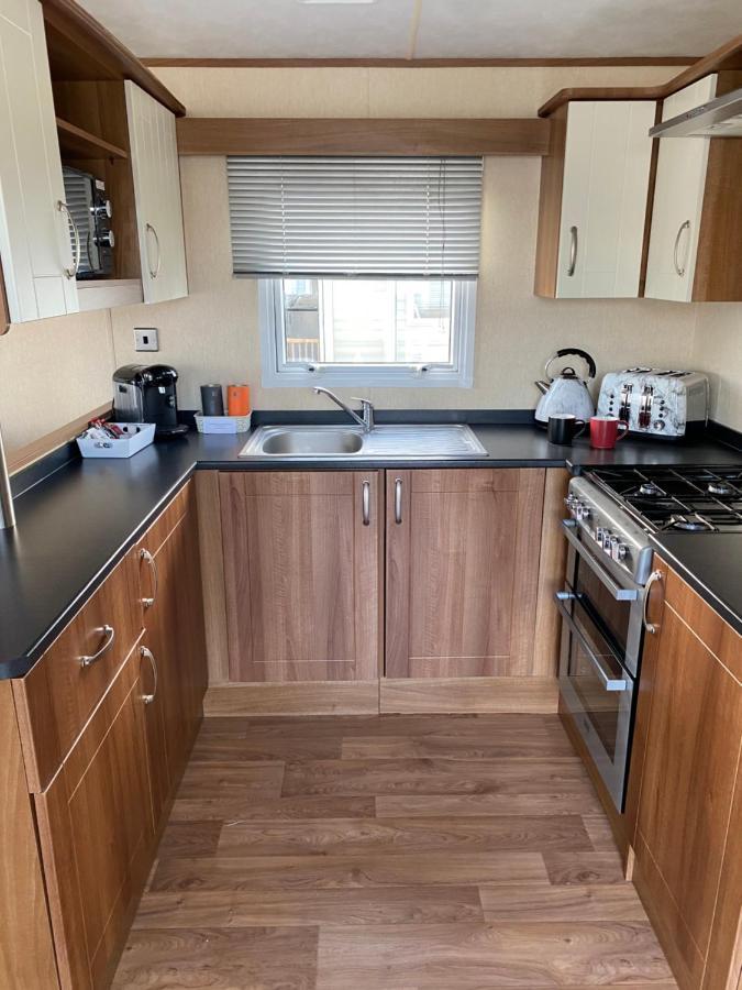 Vista Caravan Hire Seasalter Екстериор снимка